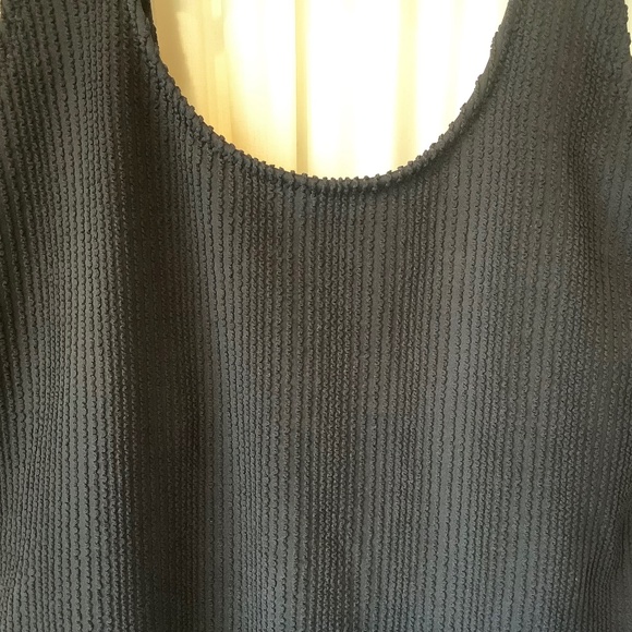 Old Navy Black Ribbed Textured One Piece Swimsuit Size Large - Picture 5 of 8